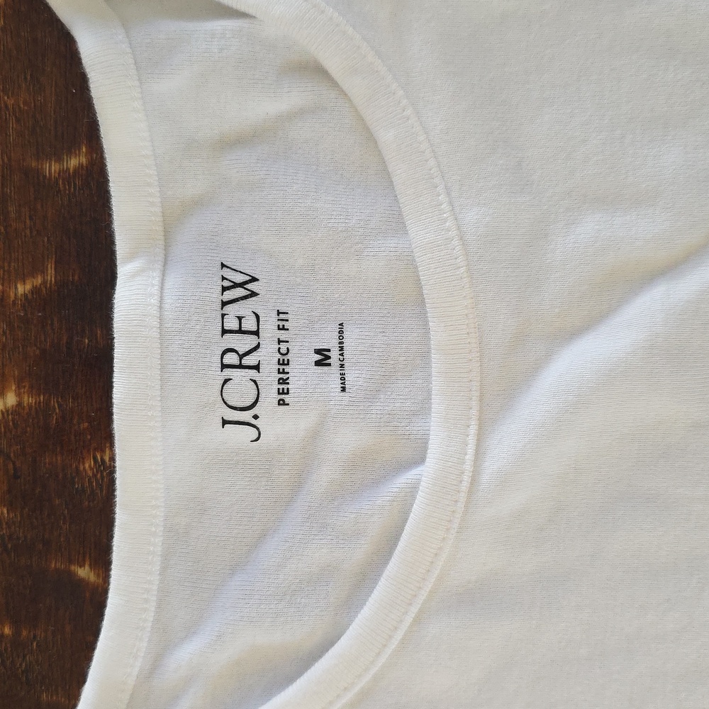 J. Crew Perfect Fit Tee Medium - Picture 2 of 2